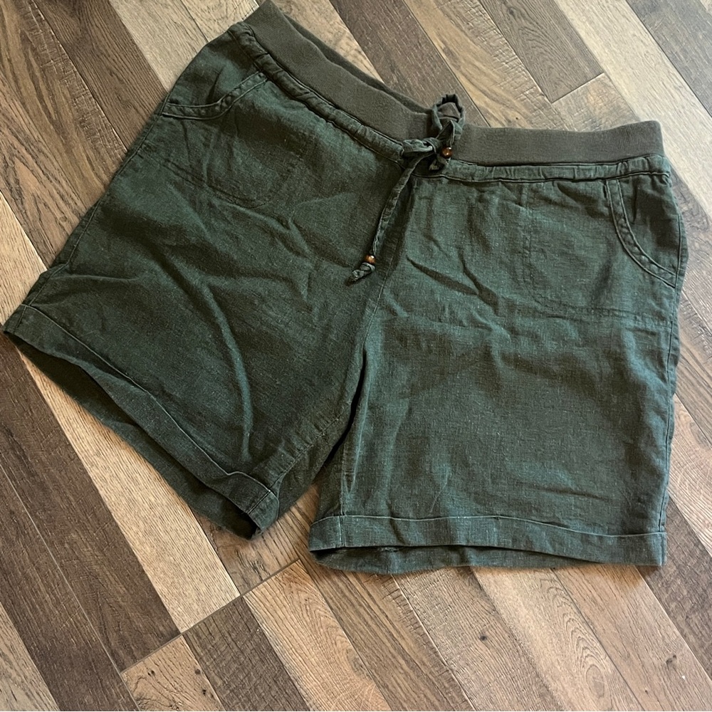 Per Se Khaki Linen-Blend Shorts